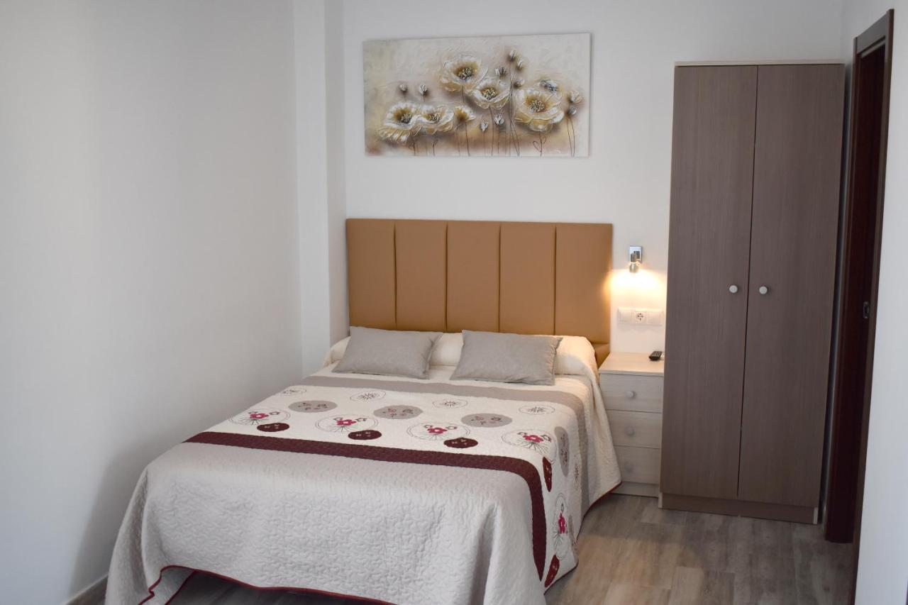 Iznajar Suites Екстер'єр фото