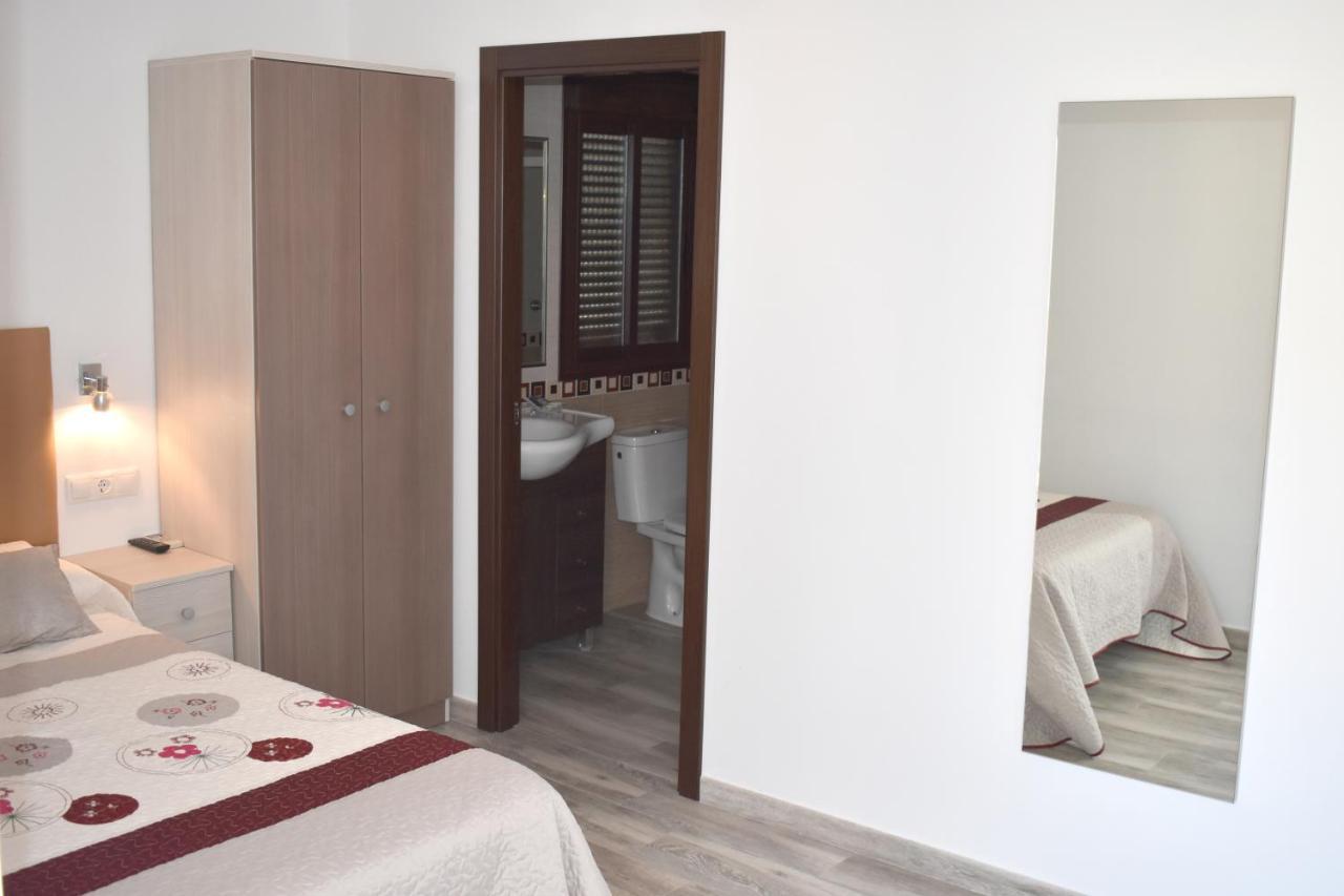 Iznajar Suites Екстер'єр фото